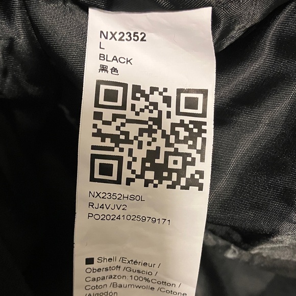 Newly added🌟 Elegant Black Buttoned Vest - Picture 5 of 5